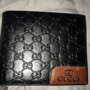 Gucci wallet